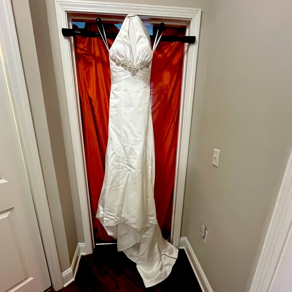 Impression Bridal Wedding Gown, size 6